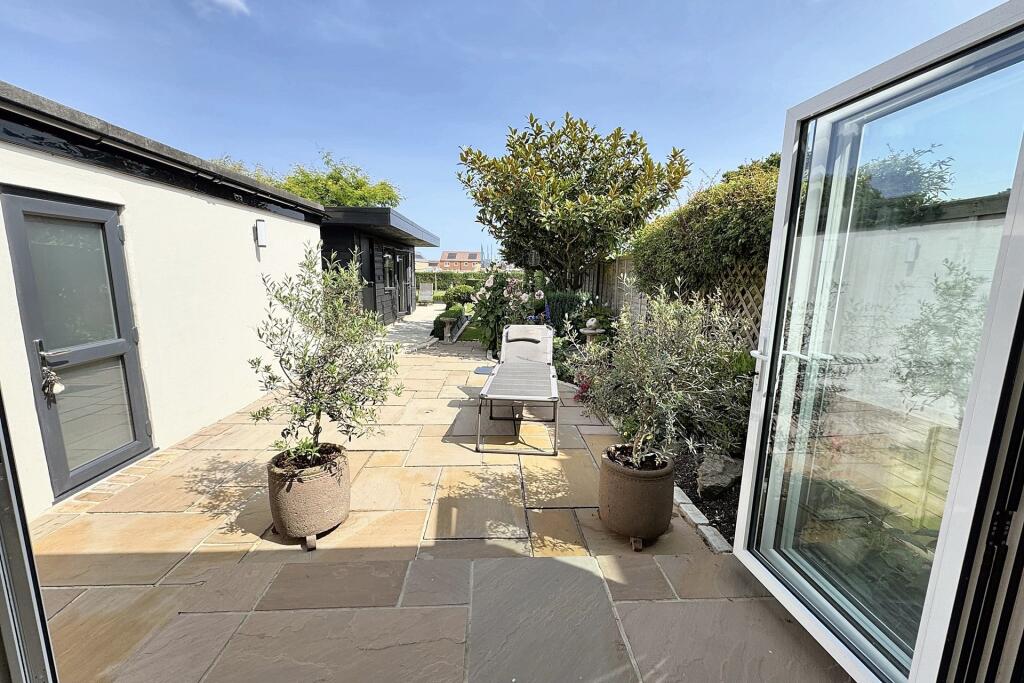 Additional image 21 of Bearwood