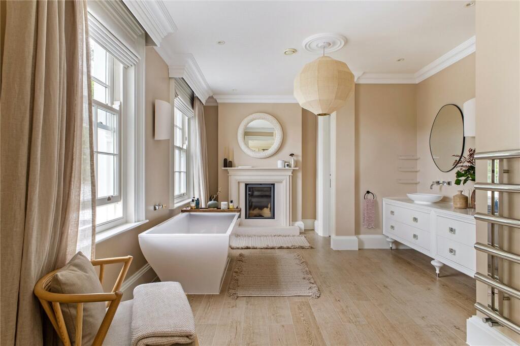 Additional image 22 of Lawrence Drive, Canford Cliffs, Poole, Dorset, BH13