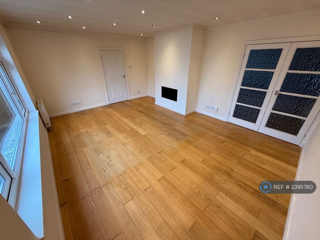 Additional image 8 of Rooley Crescent, Bradford, BD6