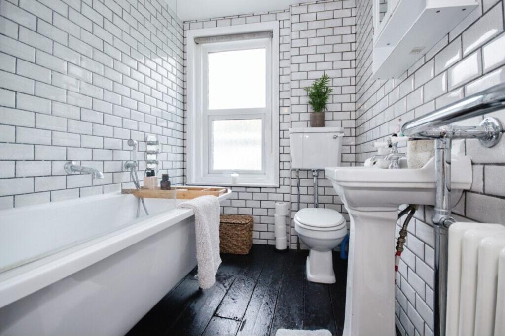 Additional image 14 of Bourne Valley Road, Poole, BH12