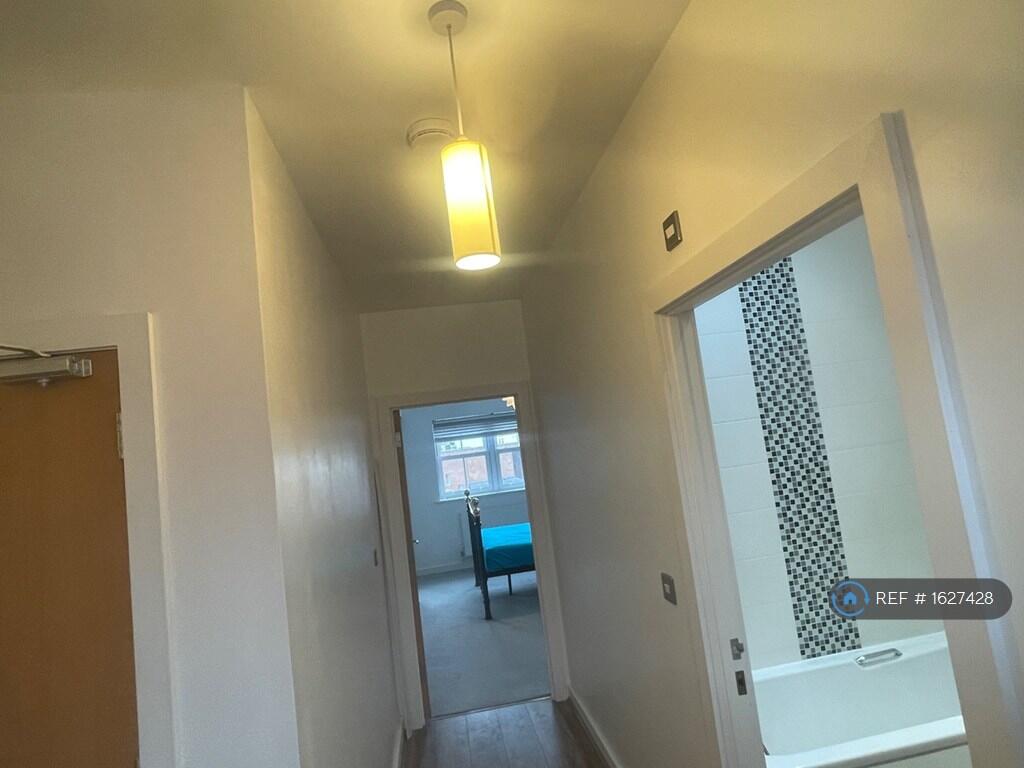 Additional image 11 of Globe Lane, Poole, BH15