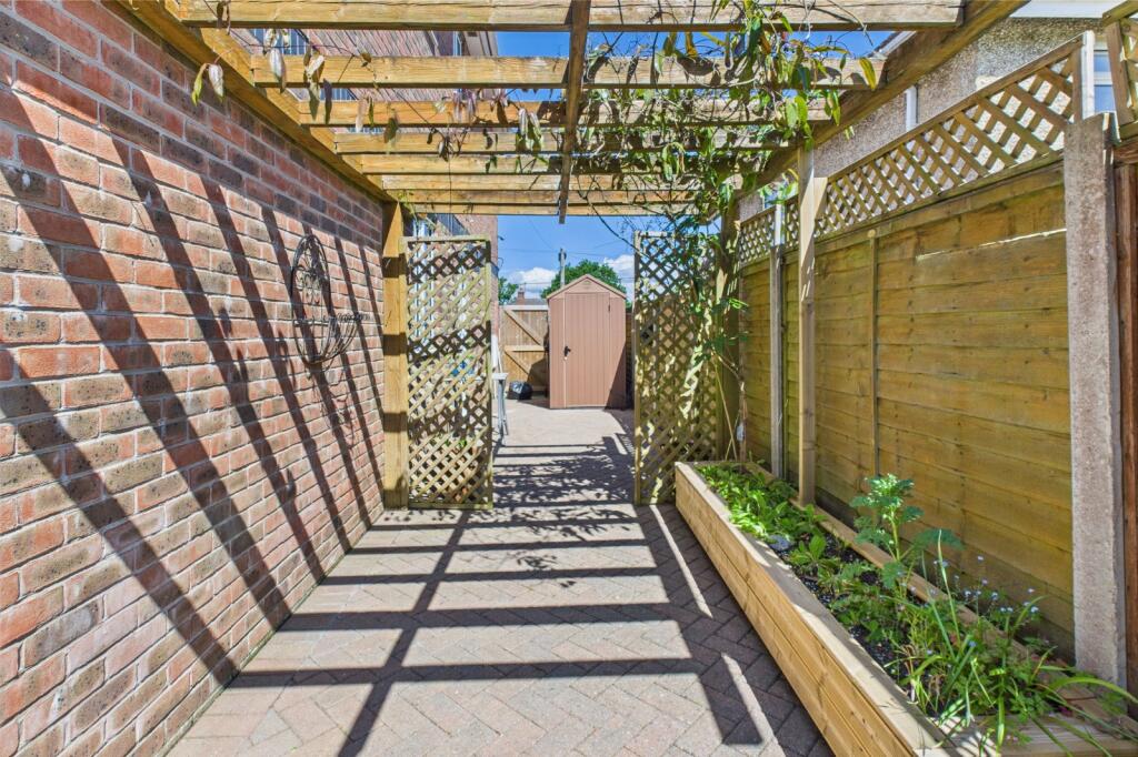 Additional image 19 of Clarendon Road, Broadstone, Dorset, BH18