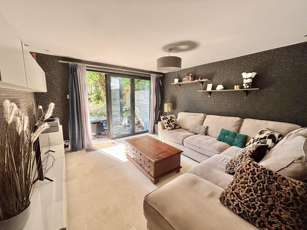 Additional image 7 of Cheam Road, Broadstone