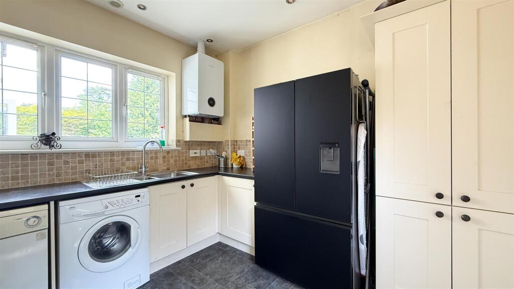 Additional image 9 of Western Avenue, Branksome Park