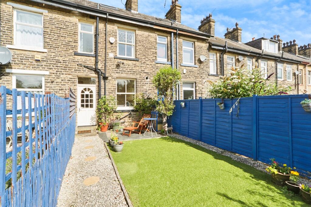 Additional image 15 of Highfield Road, Frizinghall, Bradford