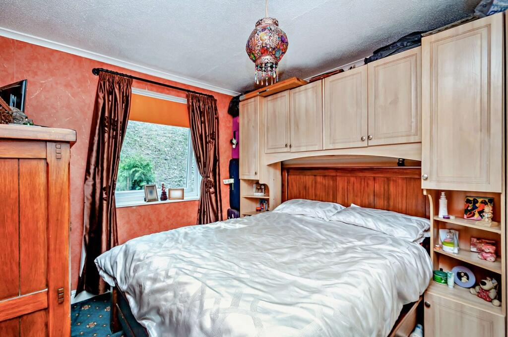Additional image 13 of Frizley Gardens, Bradford, BD9