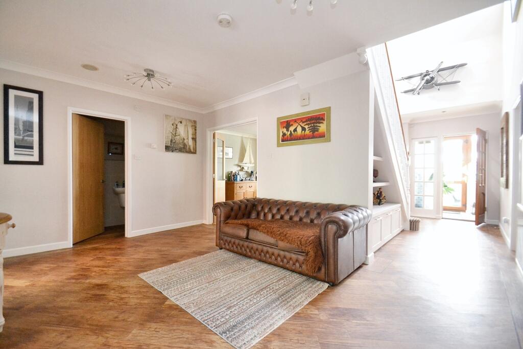 Additional image 24 of Broadstone