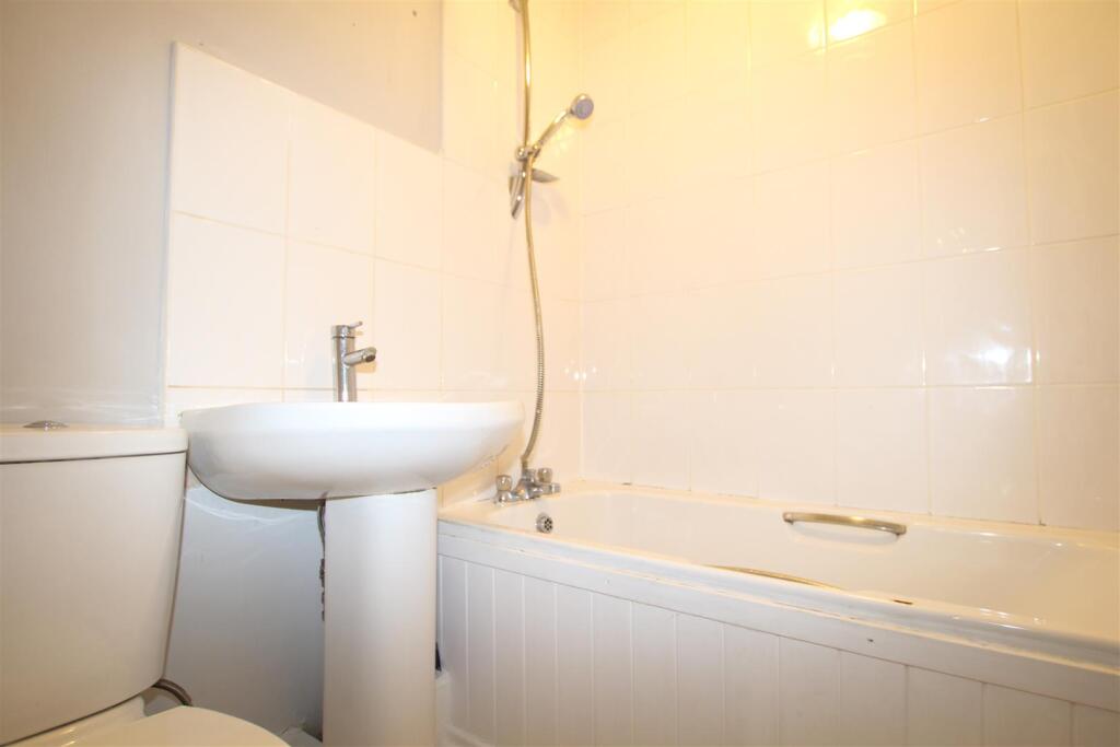 Additional image 3 of Glenbrooke Drive, Bradford, Bradford