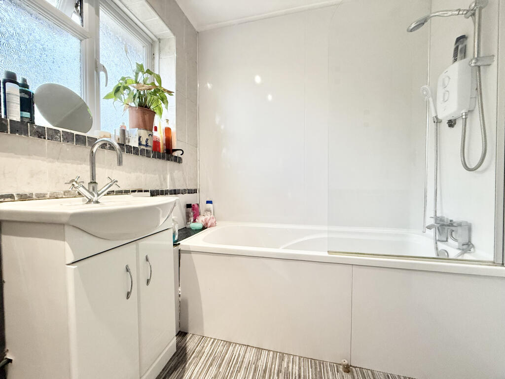 Additional image 16 of Sunningdale Crescent, Bournemouth, BH10