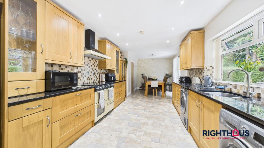 Additional image 4 of Oakdale Avenue, Bradford, BD6