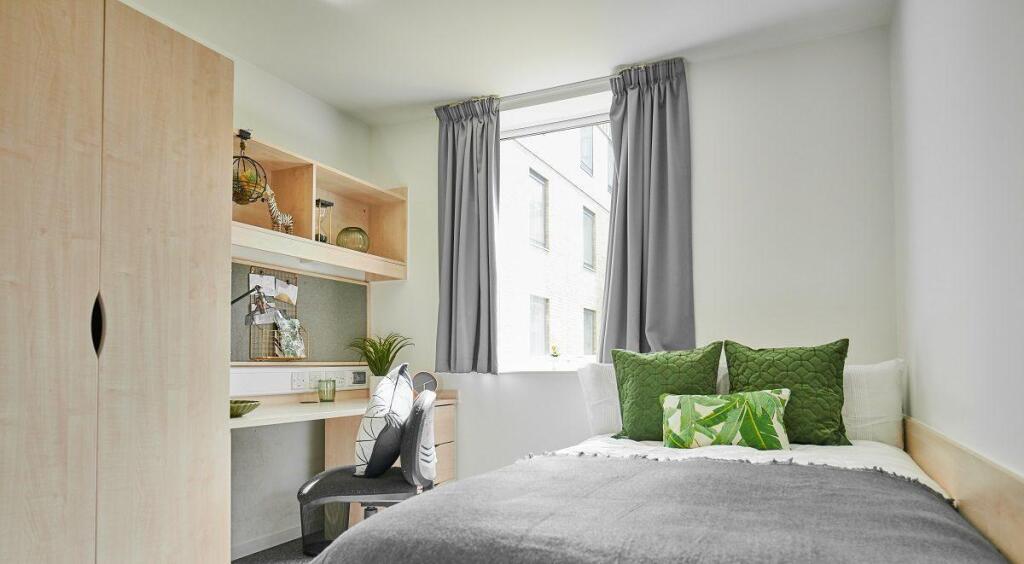 Additional image 17 of Bradford |student | September | BD7