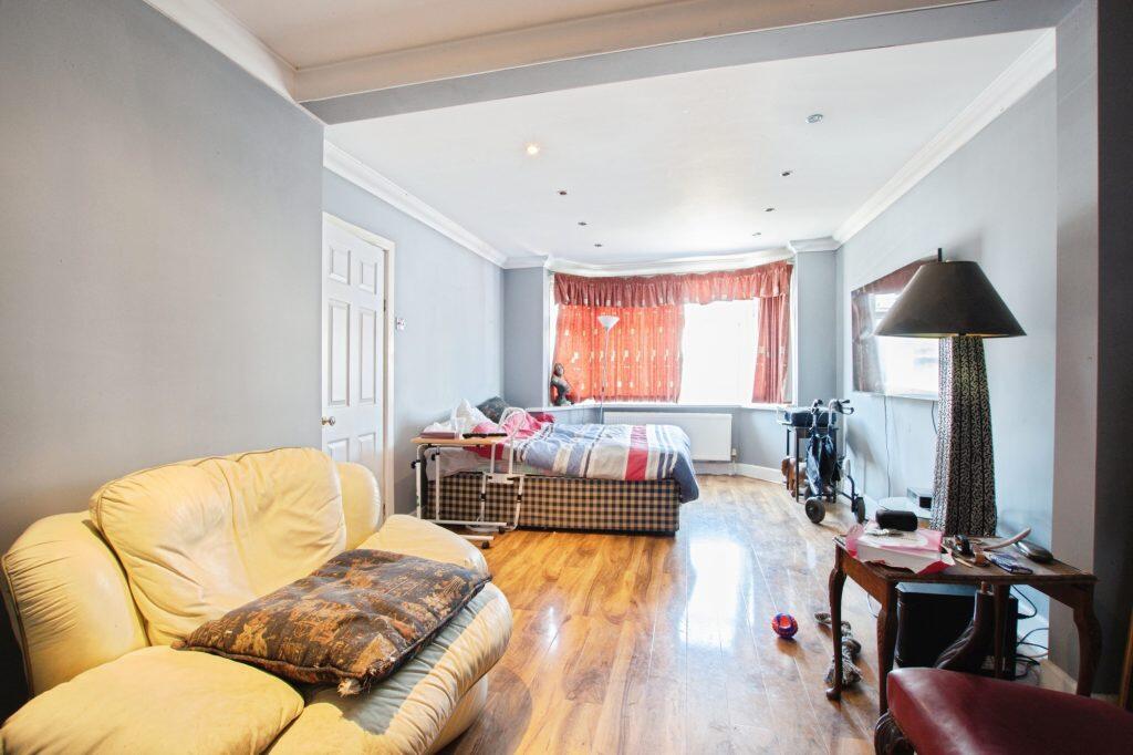 Additional image 11 of Hendford Road, Bournemouth, BH10 5AU