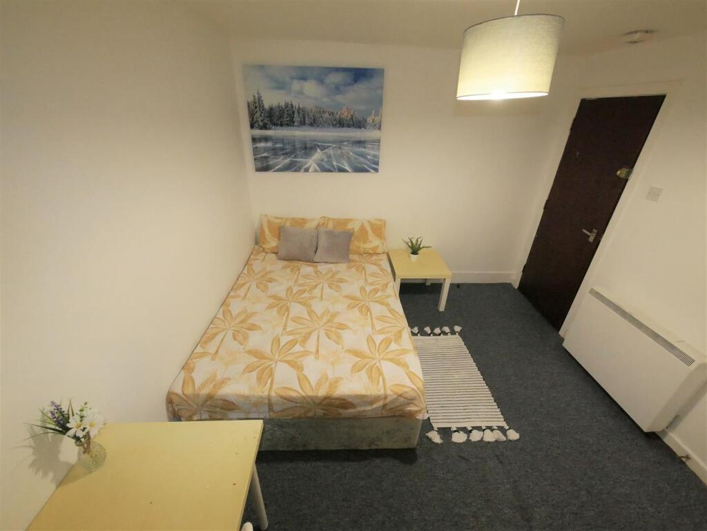 Additional image 3 of The Mount, Bournemouth, BH1