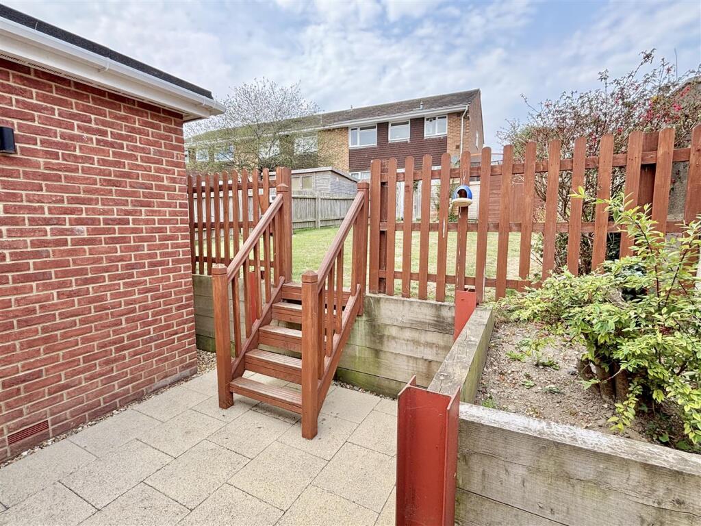 Additional image 14 of Hannams Close, Lytchett Matravers