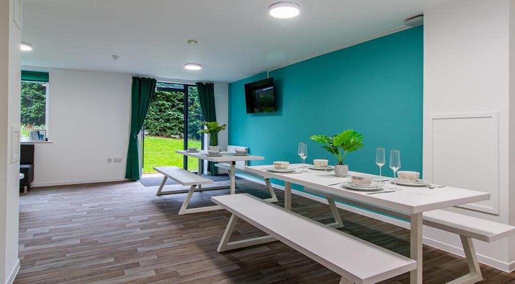 Additional image 2 of Bradford |student | September | BD7