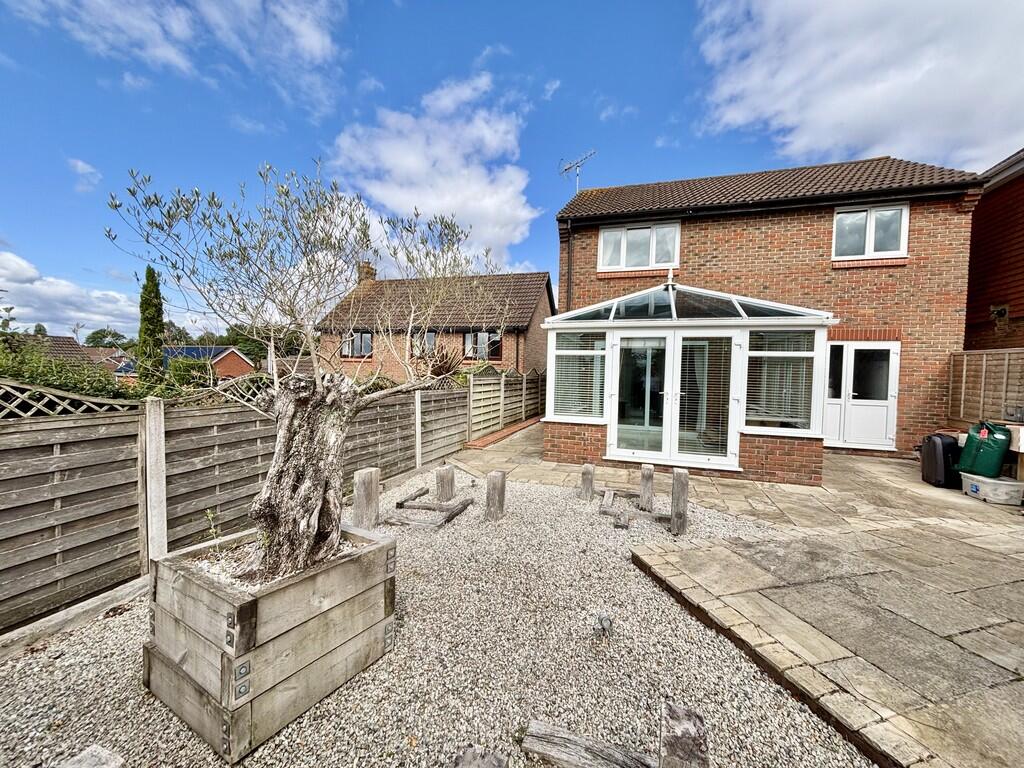 Additional image 7 of Sundew Road, Broadstone