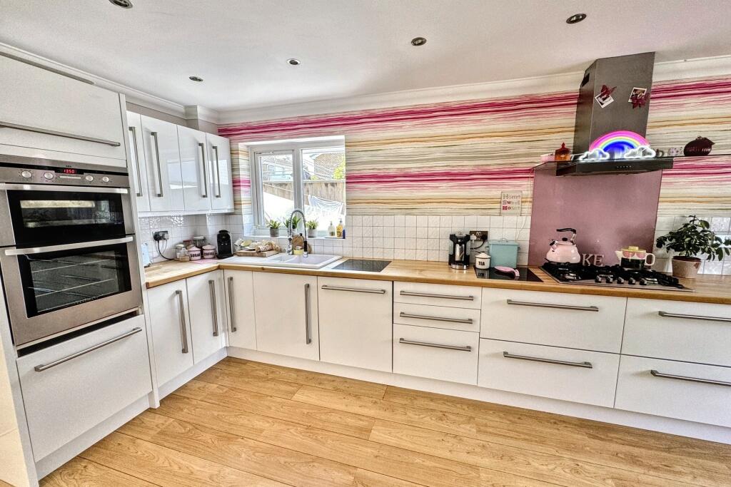 Additional image 6 of Bearwood
