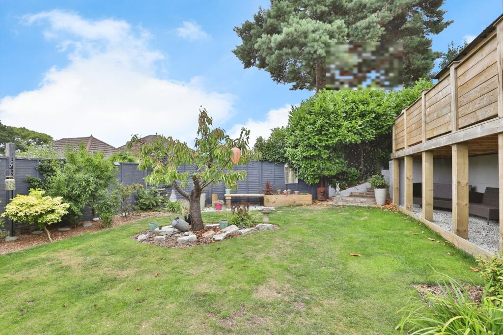 Additional image 8 of Hull Crescent, BEARWOOD, Bournemouth, Dorset, BH11