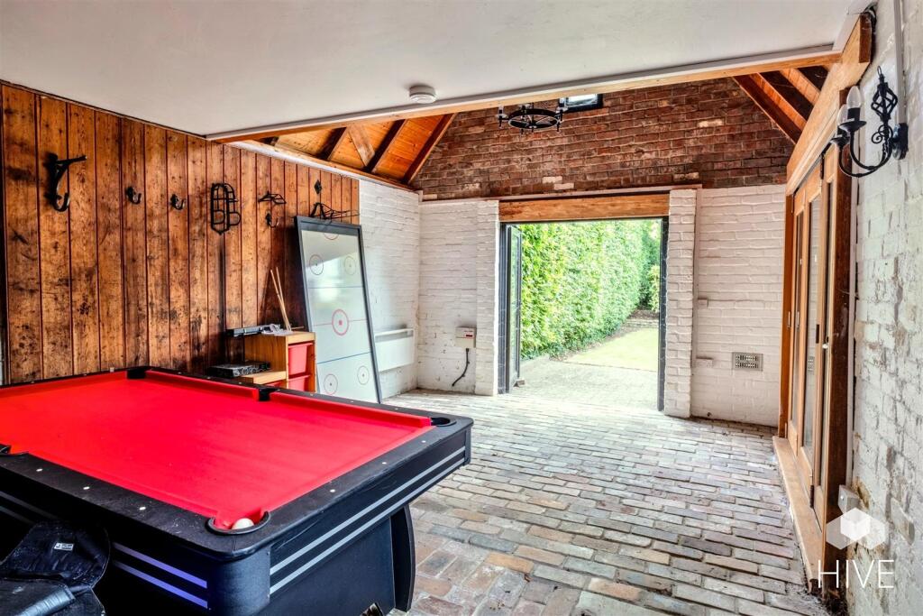 Additional image 26 of Poole Road, Wimborne