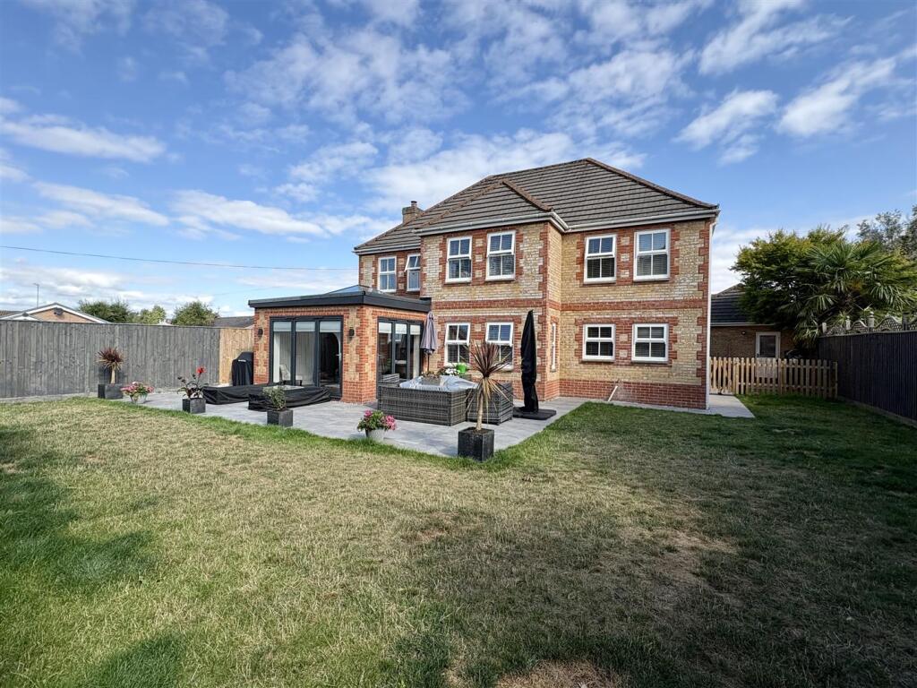 Additional image 4 of Old Sawmill Close, Verwood