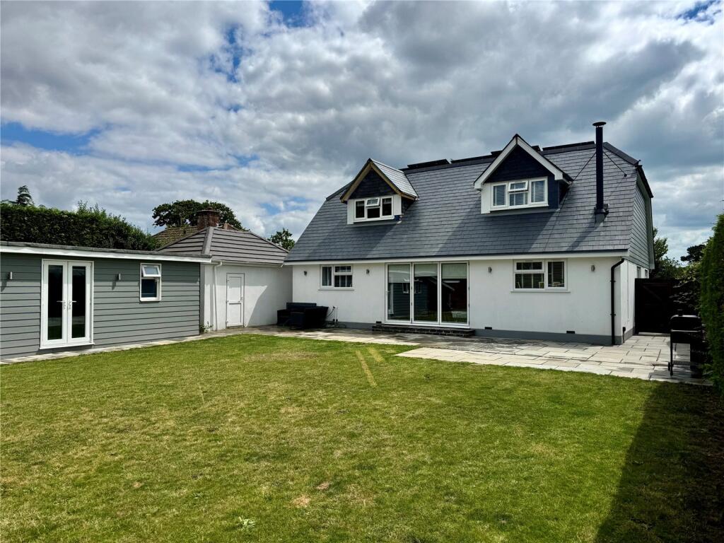 Additional image 10 of Cowper Avenue, New Milton, Hampshire, BH25