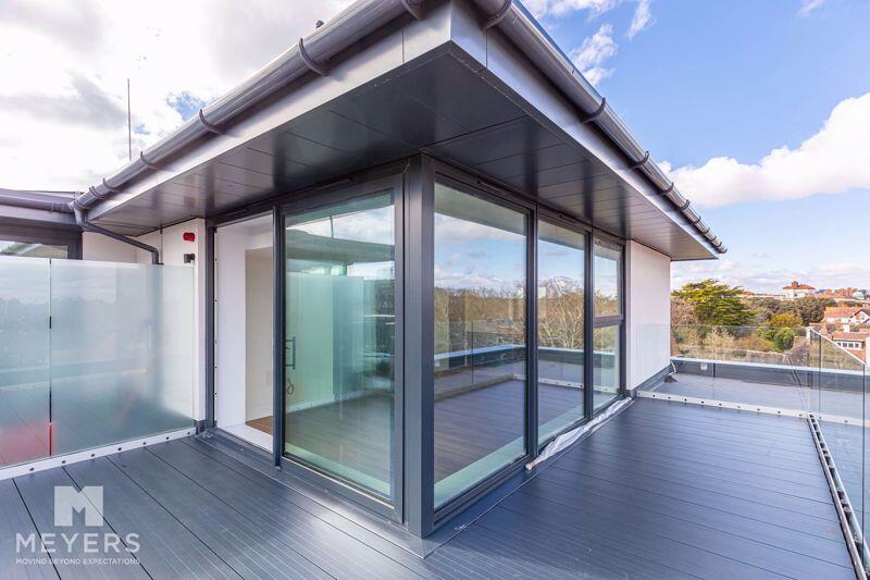 Additional image 8 of Reef Manor, 5 Wollstonecraft Road, Bournemouth, BH5