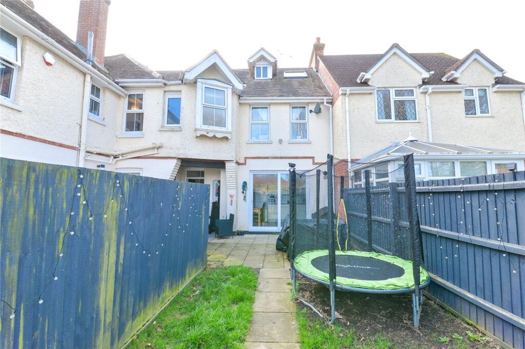 Additional image 14 of Mount Avenue, New Milton, Hampshire, BH25