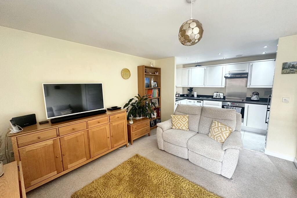 Additional image 11 of Verwood