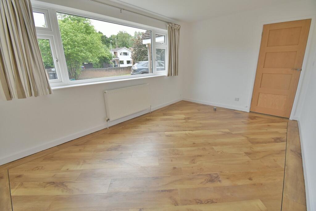 Additional image 11 of Robins Wood Drive, Ferndown, BH22