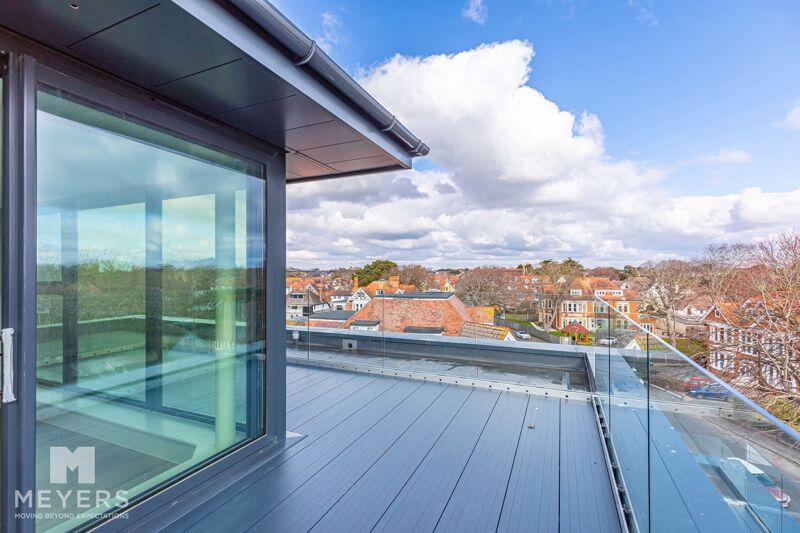 Additional image 3 of Reef Manor, 5 Wollstonecraft Road, Bournemouth, BH5