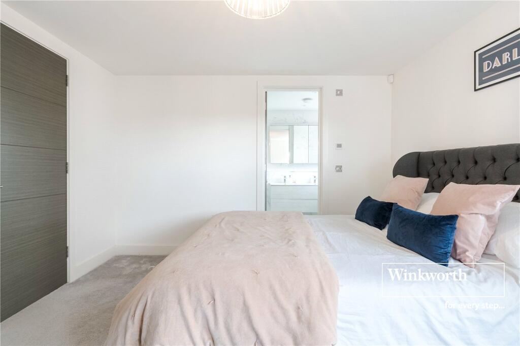 Additional image 10 of Boscombe Overcliff Drive, Bournemouth, Dorset, BH5