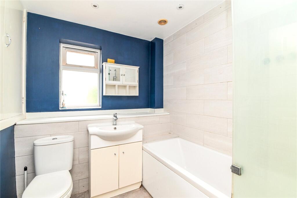 Additional image 11 of Rothbury Park, New Milton, Hampshire, BH25