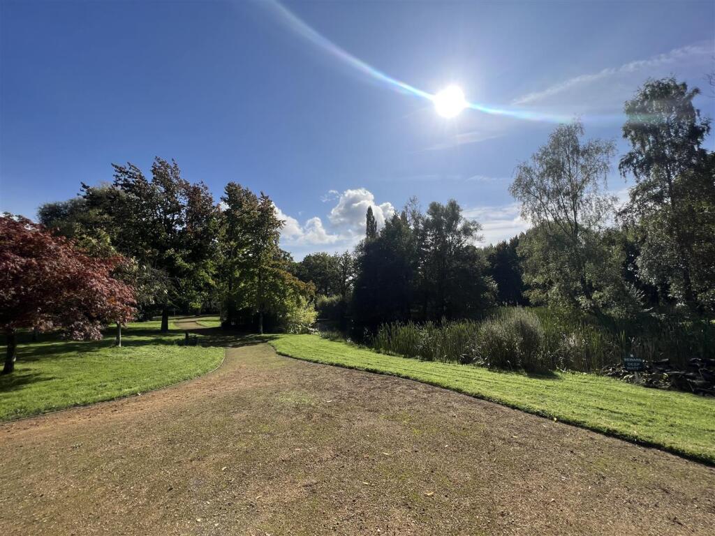 Additional image 18 of Stapehill Abbey, 276 Wimborne Road West