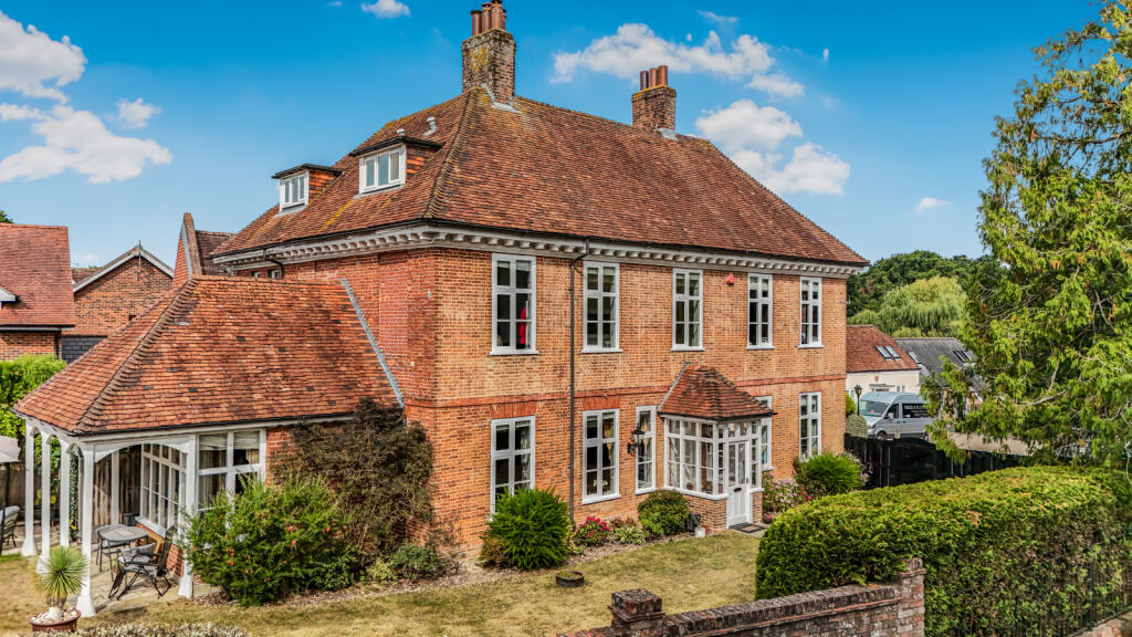 Property image for Lake Grove Road, New Milton, Hampshire, BH25