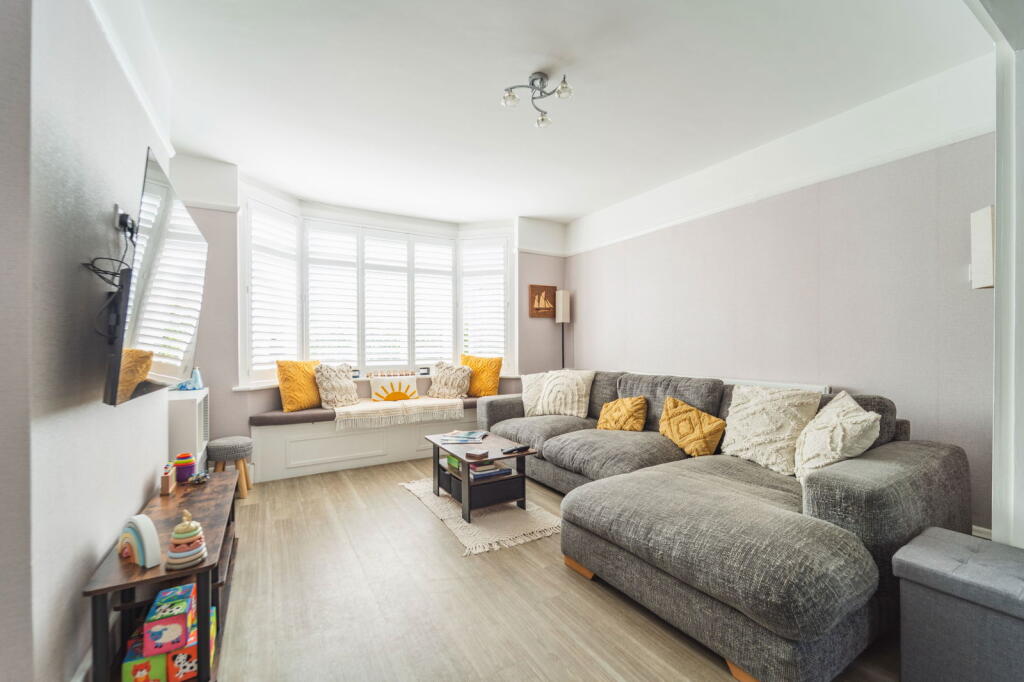 Additional image 7 of St. Johns Road, Christchurch, BH23 1LX