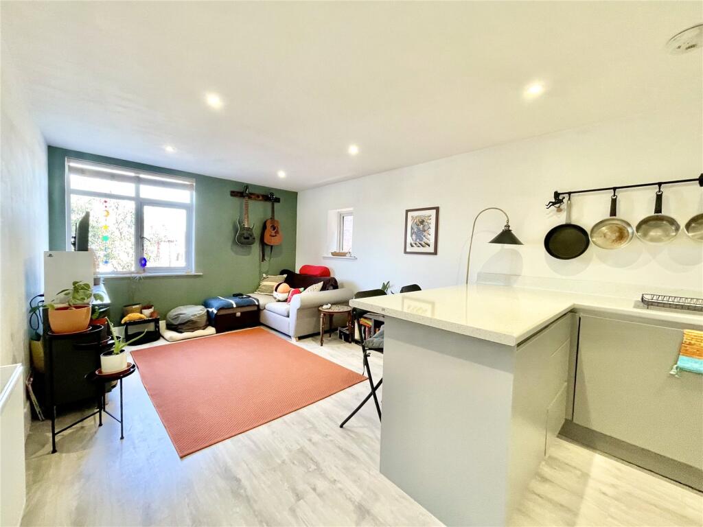 Additional image 3 of Lymington Road, Highcliffe On Sea, Christchurch, Dorset, BH23