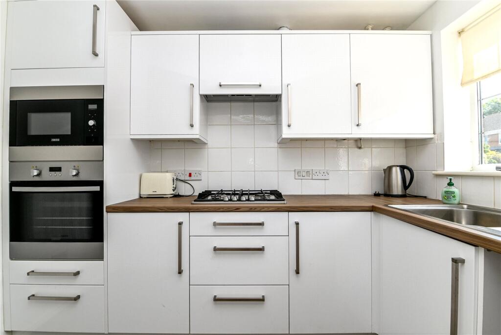 Additional image 9 of Forest Oak Drive, New Milton, Hampshire, BH25