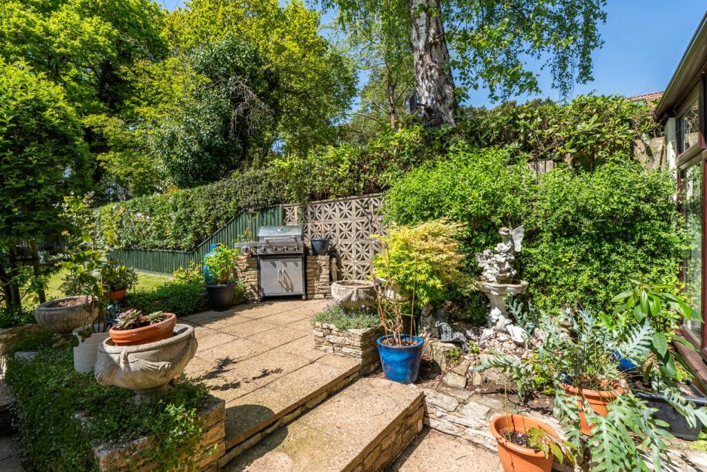 Additional image 28 of Queens Road, Ferndown, Dorset, BH22