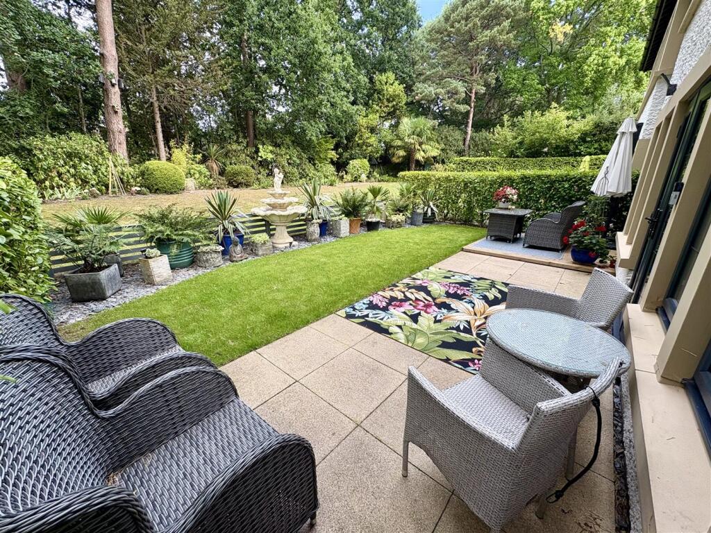 Additional image 4 of 38 Golf Links Road, Ferndown