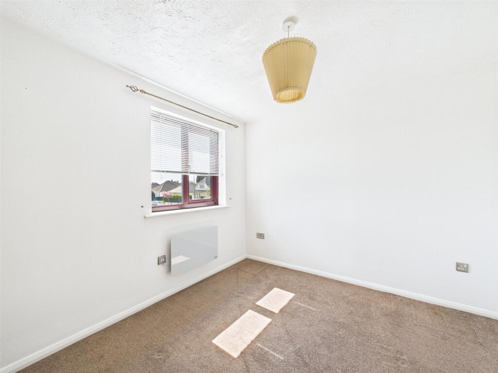 Additional image 12 of Dennistoun Avenue, Christchurch, Dorset, BH23