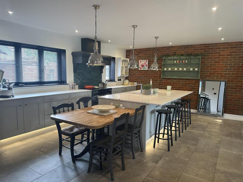 Additional image 18 of Eastworth Road, Verwood