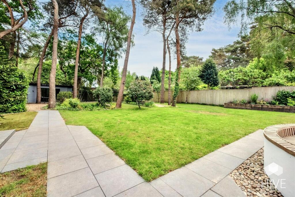 Additional image 23 of Boundary Lane, St. Leonards