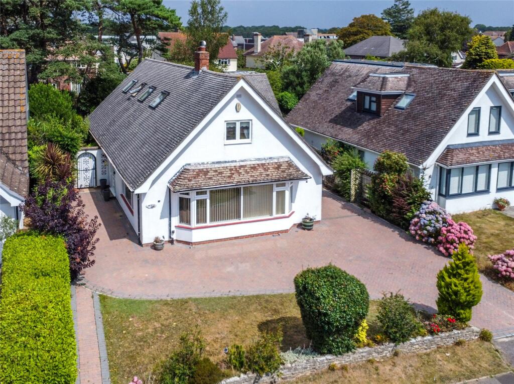 Additional image 24 of Waterford Gardens, Highcliffe, Christchurch, Dorset, BH23