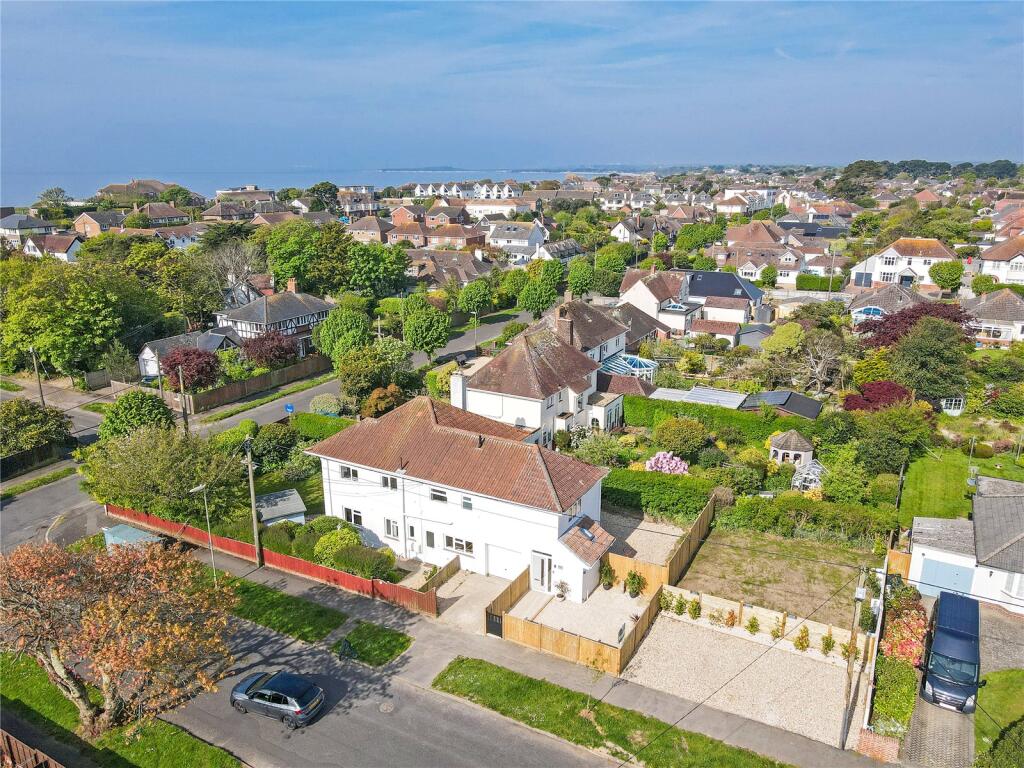 Additional image 2 of Seaward Avenue, Barton on Sea, New Milton, Hampshire, BH25