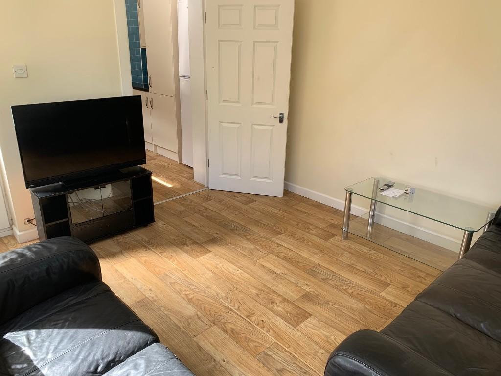 Additional image 4 of 5 Bedroom Student House, Cardigan Road.