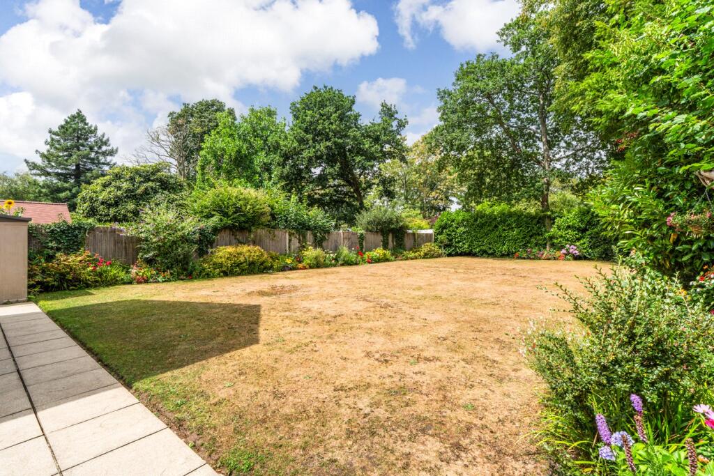 Additional image 3 of Woodside Road, West Moors, Ferndown, Dorset, BH22