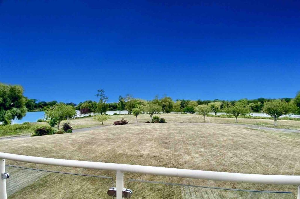 Additional image 8 of Overlooking The Lakes, BH24