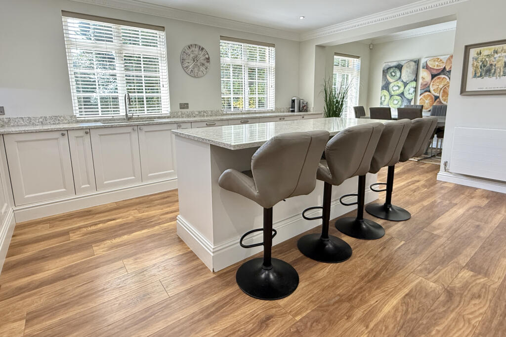 Additional image 10 of Warren Drive, Ringwood, BH24 2AS