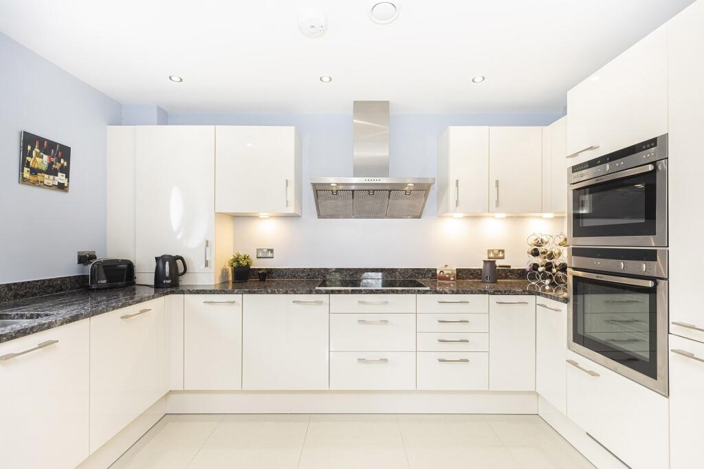 Additional image 20 of Wharncliffe Road, Highcliffe, Dorset. BH23 5DB