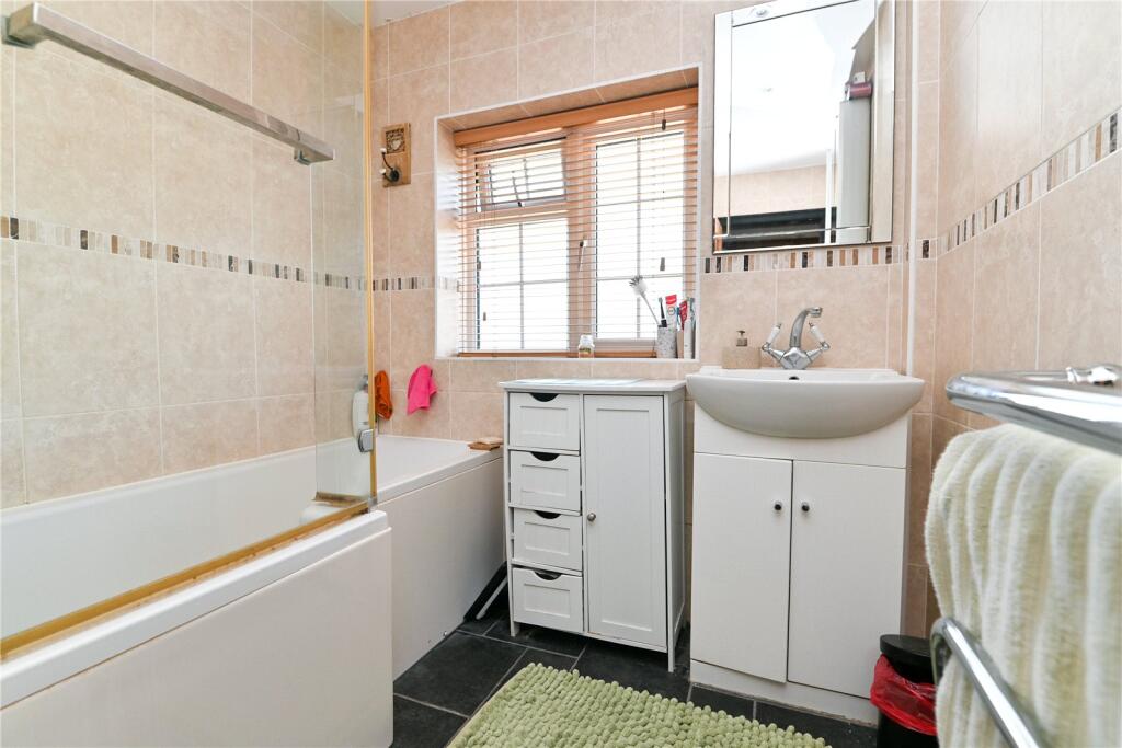 Additional image 24 of Barton Court Road, New Milton, Hampshire, BH25